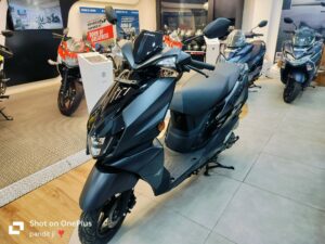 Suzuki Avenis 125